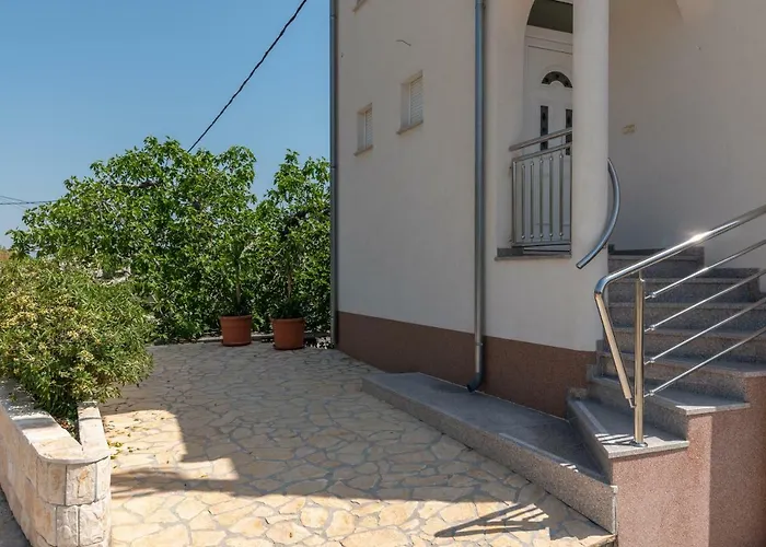 Dominik Apartament *