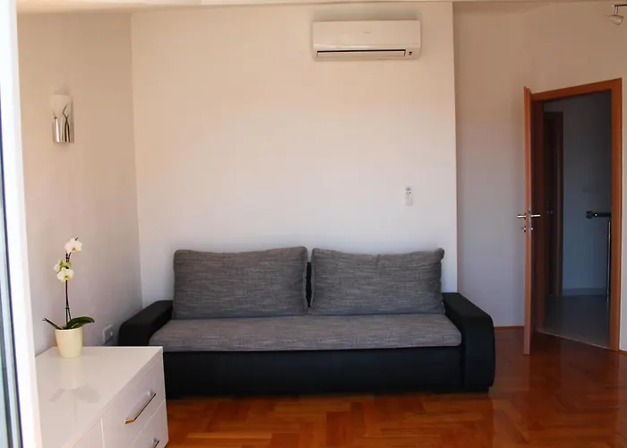 Apartament Dominik *